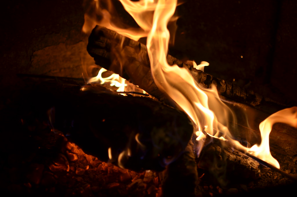 Campfire 040
