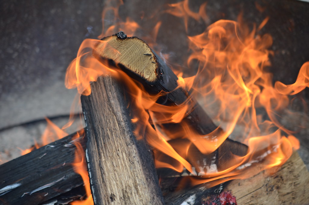 Campfire 407