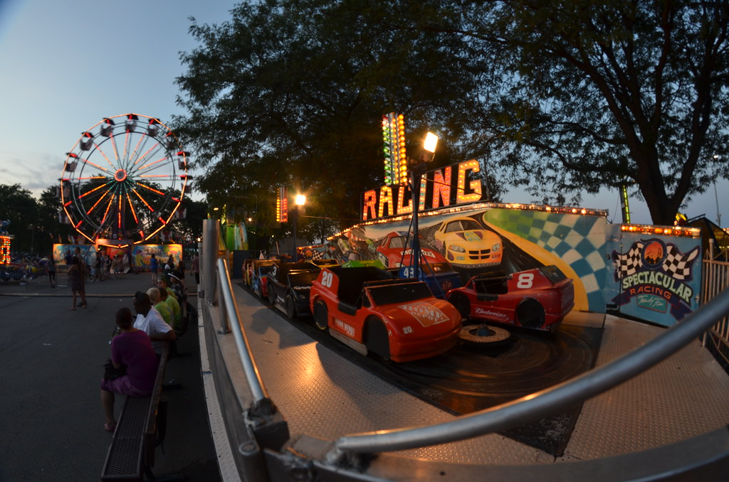 Carnival Racing Ride