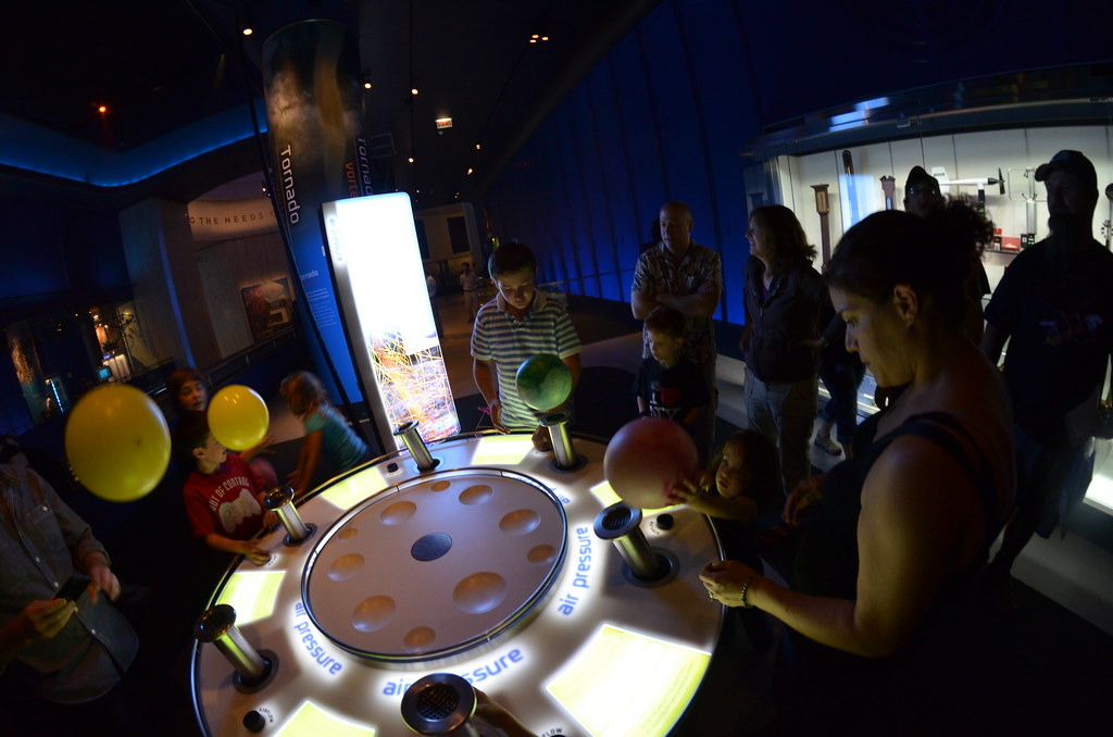 Museum of Science and Industry 513