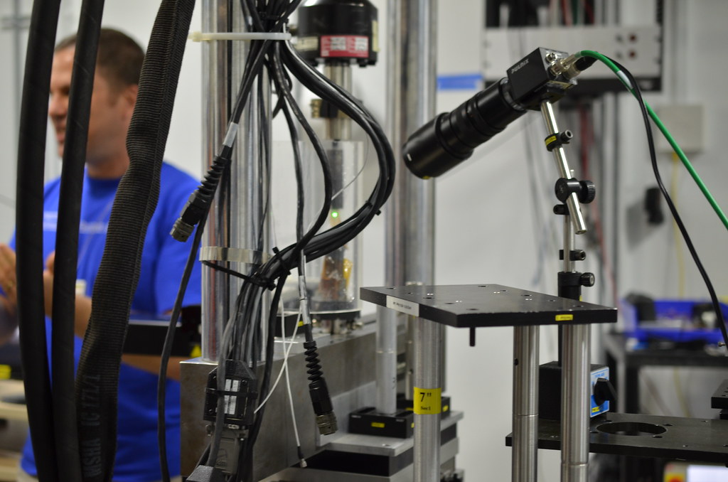 Argonne National Laboratory 271