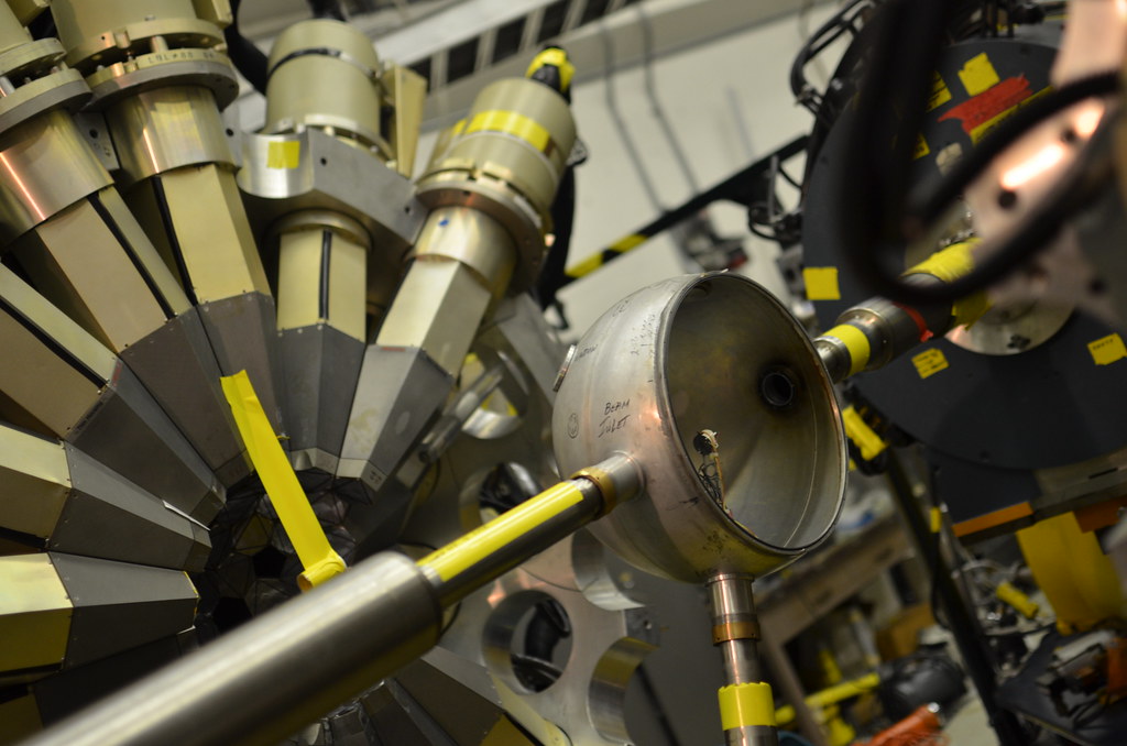 Argonne National Laboratory 569