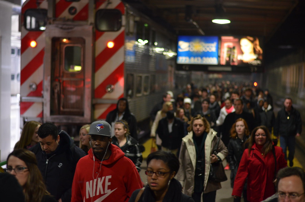 Commuting 059