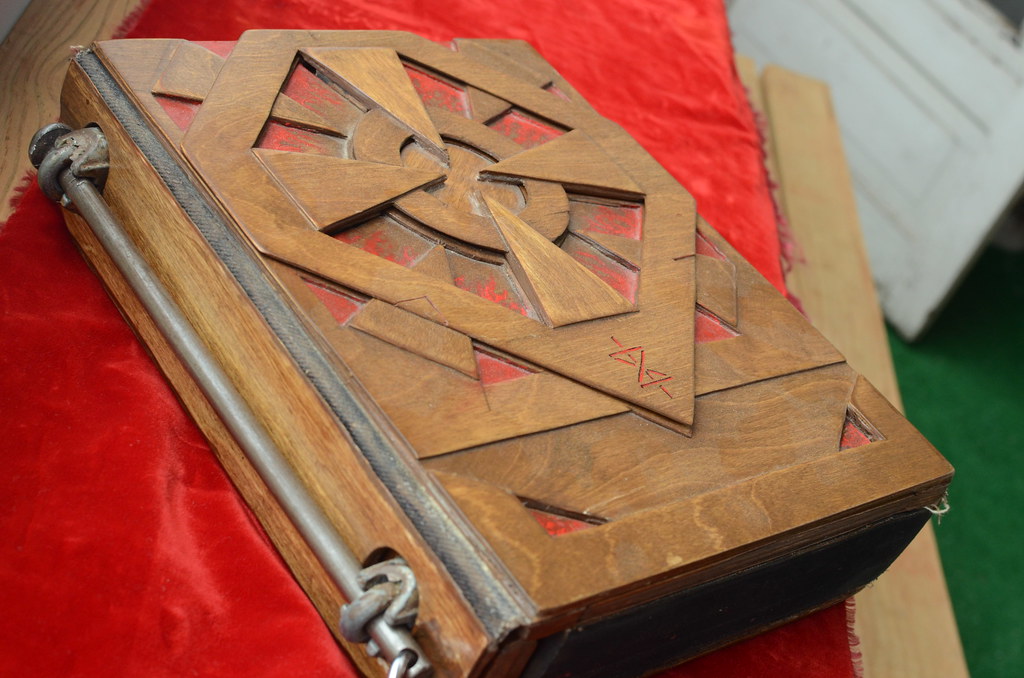 Wooden Book 002