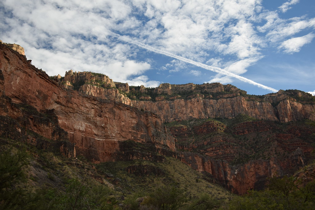 Grand Canyon Bright Angel Trail 300