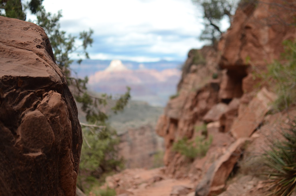 Grand Canyon Bright Angle Trail 055