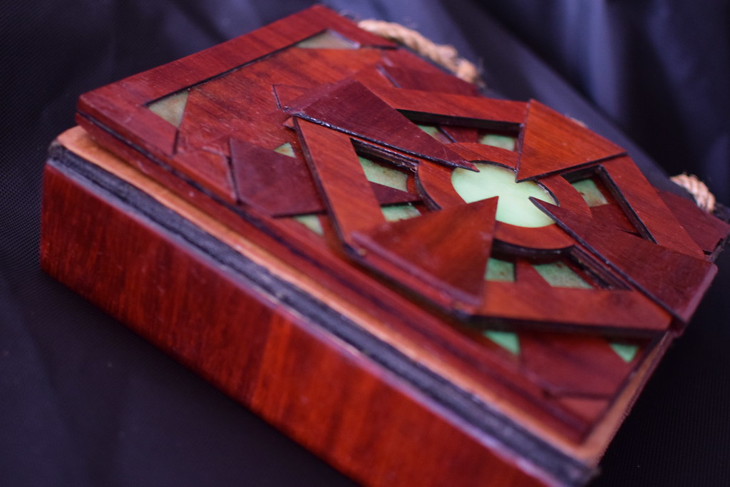 Wooden Book_2042