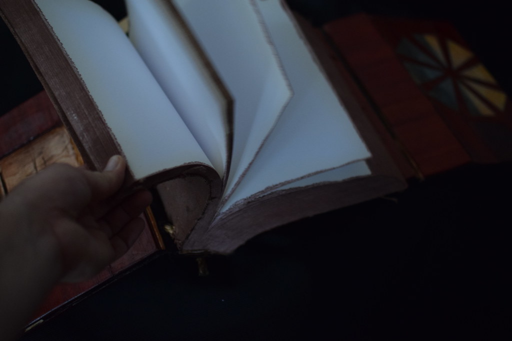 Wooden Book_2021