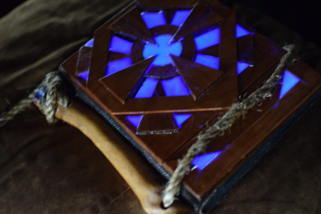 Wooden Book_2076