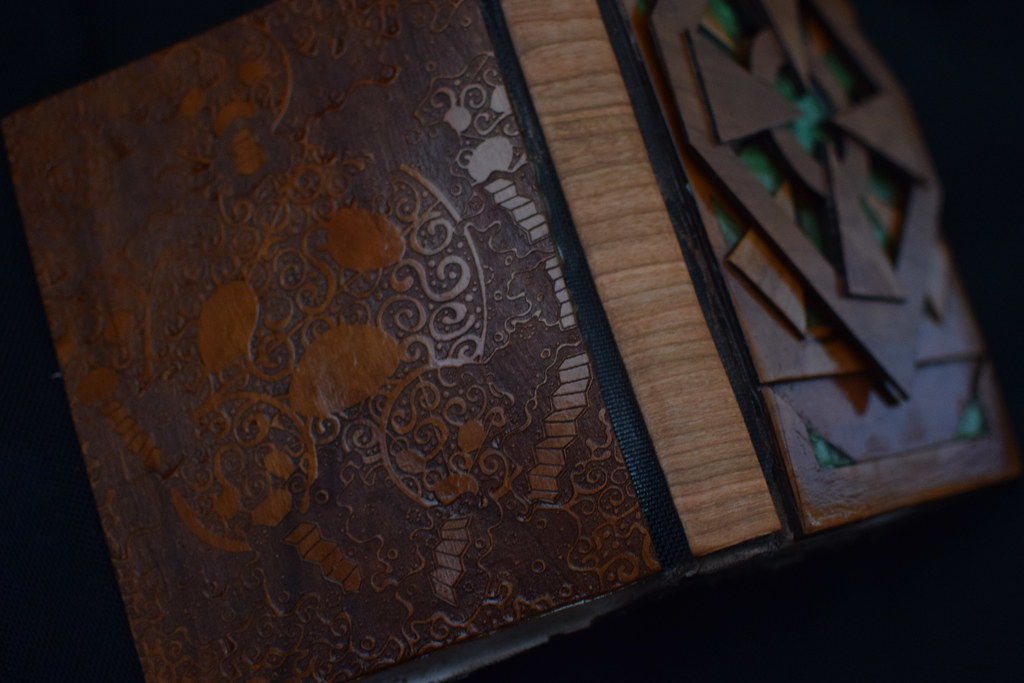 Wooden Book_2063