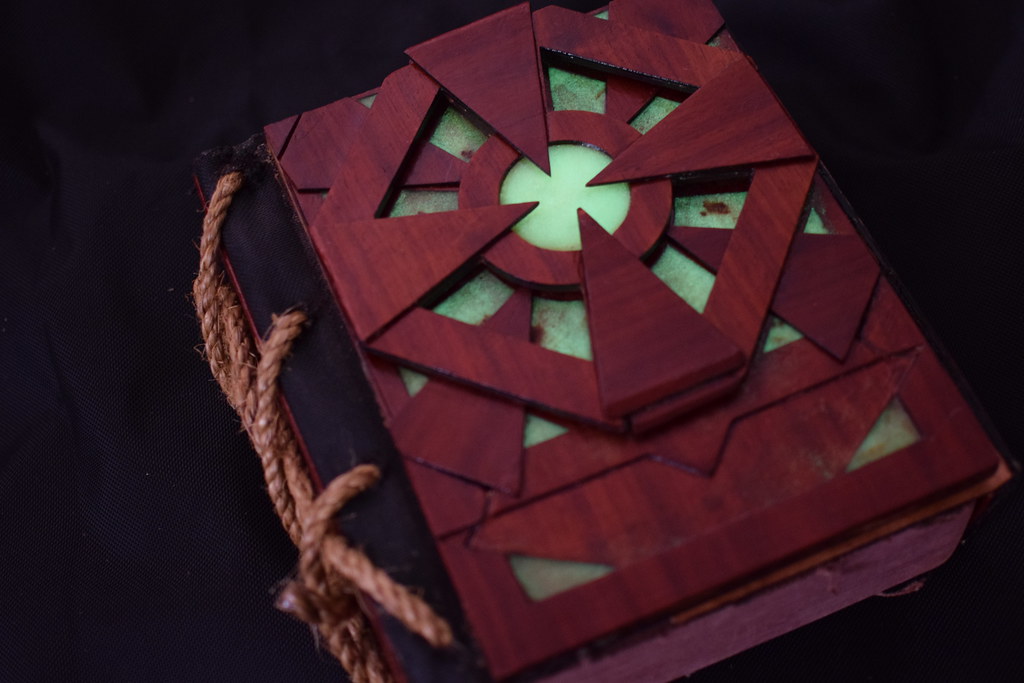 Wooden Book_2035