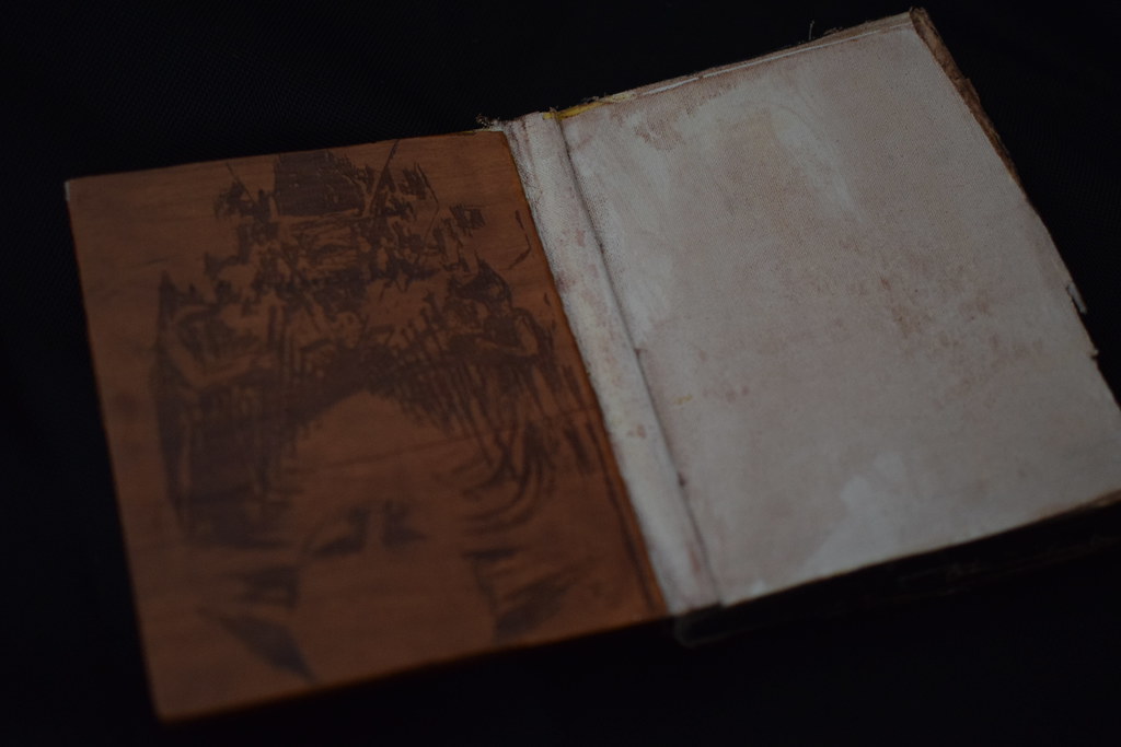 Wooden Book_2069