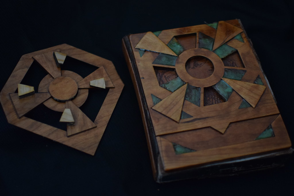 Wooden Book_2065