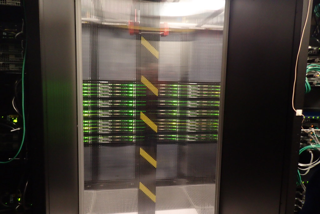 Fermilab Grid Computing Center PA250283